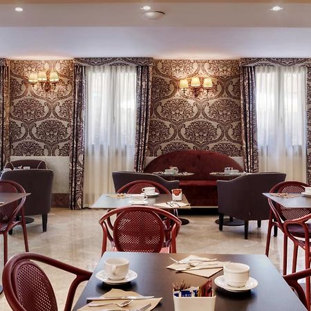 Hotel Nuovo Teson Venice Exterior photo