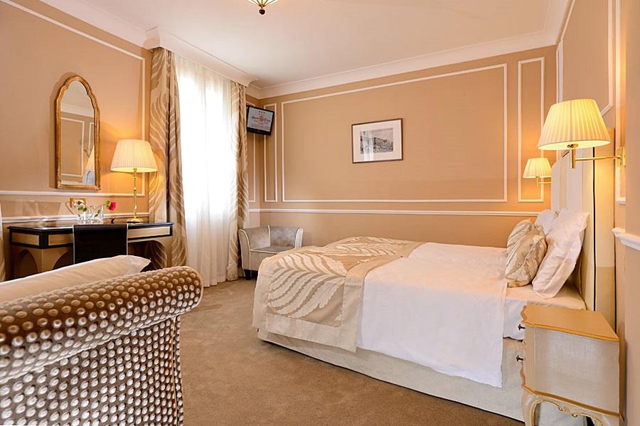 Hotel Nuovo Teson Venice Exterior photo